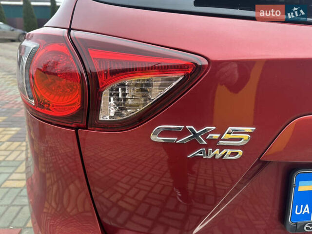 Красный Мазда СХ-5, объемом двигателя 2.2 л и пробегом 238 тыс. км за 12900 $, фото 8 на Automoto.ua