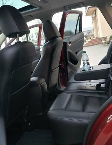 Красный Мазда СХ-5, объемом двигателя 2.2 л и пробегом 190 тыс. км за 13500 $, фото 36 на Automoto.ua