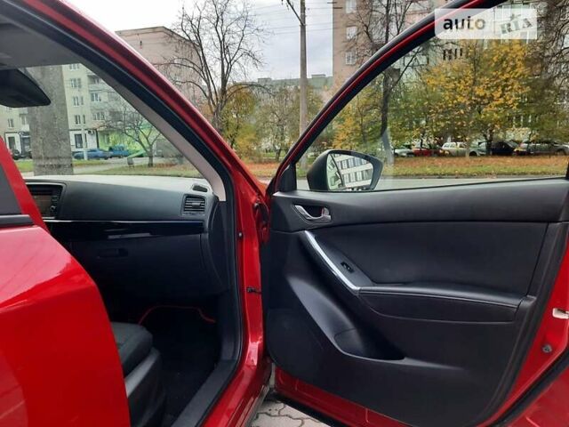 Красный Мазда СХ-5, объемом двигателя 2.2 л и пробегом 216 тыс. км за 12500 $, фото 2 на Automoto.ua