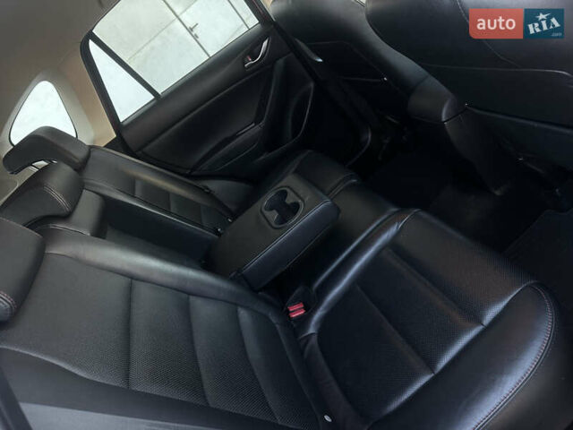 Красный Мазда СХ-5, объемом двигателя 2.19 л и пробегом 138 тыс. км за 14400 $, фото 21 на Automoto.ua