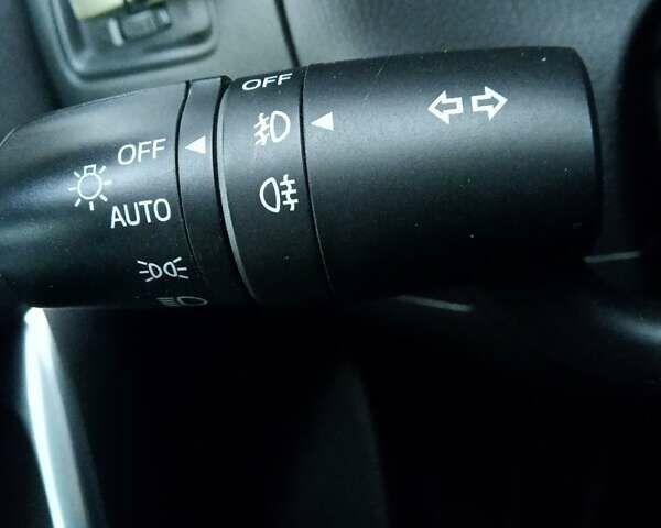 Червоний Мазда СХ-5, об'ємом двигуна 2.2 л та пробігом 248 тис. км за 13000 $, фото 35 на Automoto.ua