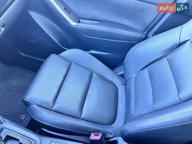 Красный Мазда СХ-5, объемом двигателя 2.2 л и пробегом 141 тыс. км за 12999 $, фото 40 на Automoto.ua