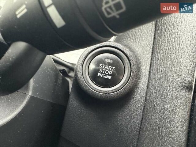 Красный Мазда СХ-5, объемом двигателя 2.2 л и пробегом 243 тыс. км за 11900 $, фото 72 на Automoto.ua