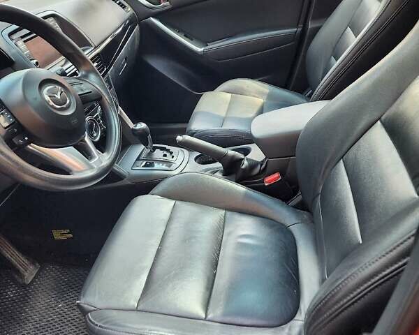 Красный Мазда СХ-5, объемом двигателя 2.5 л и пробегом 207 тыс. км за 12500 $, фото 6 на Automoto.ua