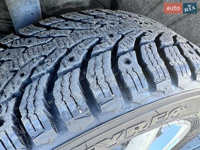 Красный Мазда СХ-5, объемом двигателя 2.2 л и пробегом 141 тыс. км за 12999 $, фото 84 на Automoto.ua