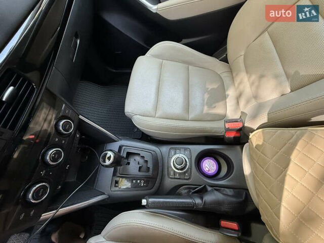 Червоний Мазда СХ-5, об'ємом двигуна 2.2 л та пробігом 170 тис. км за 15000 $, фото 19 на Automoto.ua