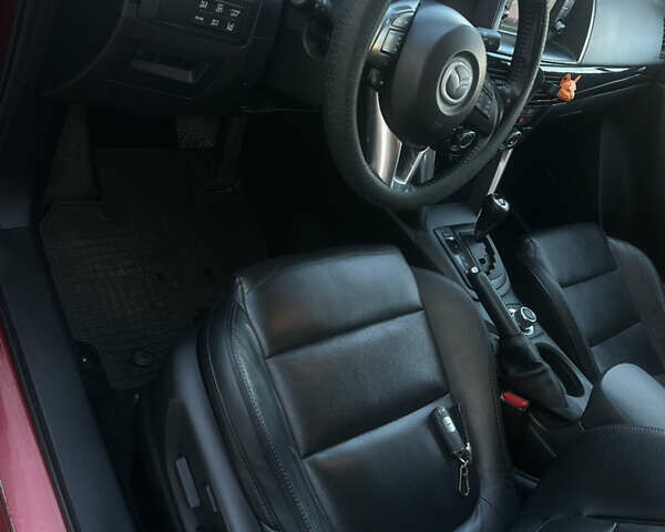 Красный Мазда СХ-5, объемом двигателя 2.19 л и пробегом 138 тыс. км за 14400 $, фото 16 на Automoto.ua