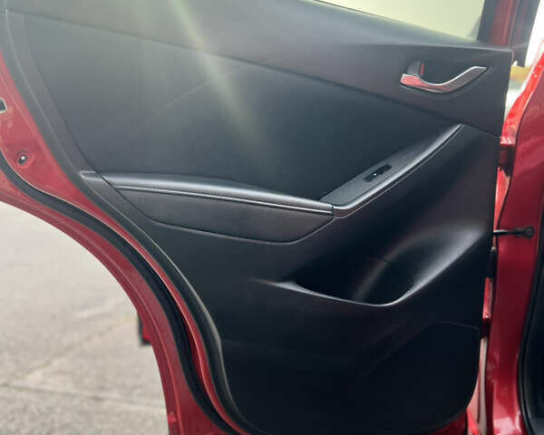 Красный Мазда СХ-5, объемом двигателя 2.19 л и пробегом 250 тыс. км за 13799 $, фото 24 на Automoto.ua