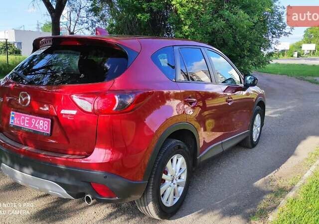 Красный Мазда СХ-5, объемом двигателя 2.2 л и пробегом 241 тыс. км за 14200 $, фото 2 на Automoto.ua