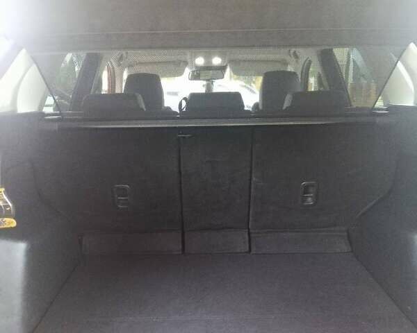 Красный Мазда СХ-5, объемом двигателя 2.2 л и пробегом 248 тыс. км за 13000 $, фото 18 на Automoto.ua