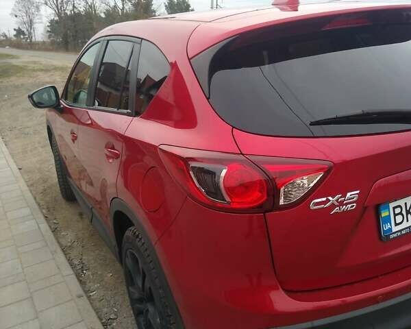 Красный Мазда СХ-5, объемом двигателя 2.19 л и пробегом 240 тыс. км за 14700 $, фото 2 на Automoto.ua