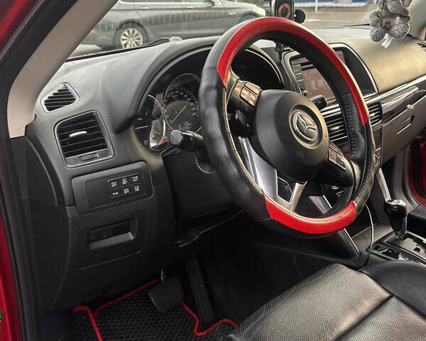 Красный Мазда СХ-5, объемом двигателя 2.19 л и пробегом 250 тыс. км за 13800 $, фото 10 на Automoto.ua