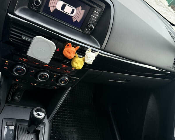 Красный Мазда СХ-5, объемом двигателя 2.19 л и пробегом 140 тыс. км за 13900 $, фото 13 на Automoto.ua