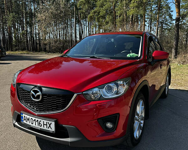 Красный Мазда СХ-5, объемом двигателя 2.2 л и пробегом 190 тыс. км за 14000 $, фото 2 на Automoto.ua