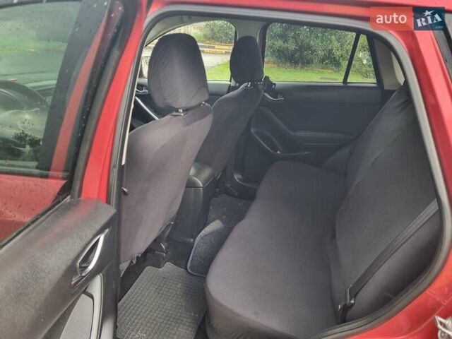 Красный Мазда СХ-5, объемом двигателя 2.19 л и пробегом 268 тыс. км за 11000 $, фото 7 на Automoto.ua