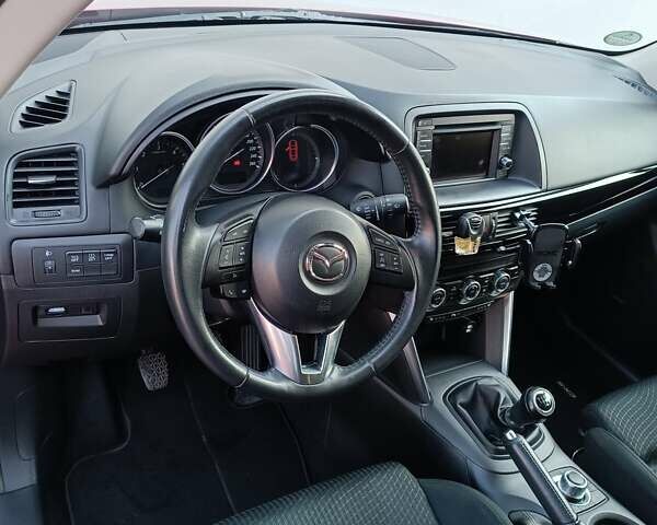 Красный Мазда СХ-5, объемом двигателя 2.2 л и пробегом 170 тыс. км за 12309 $, фото 17 на Automoto.ua