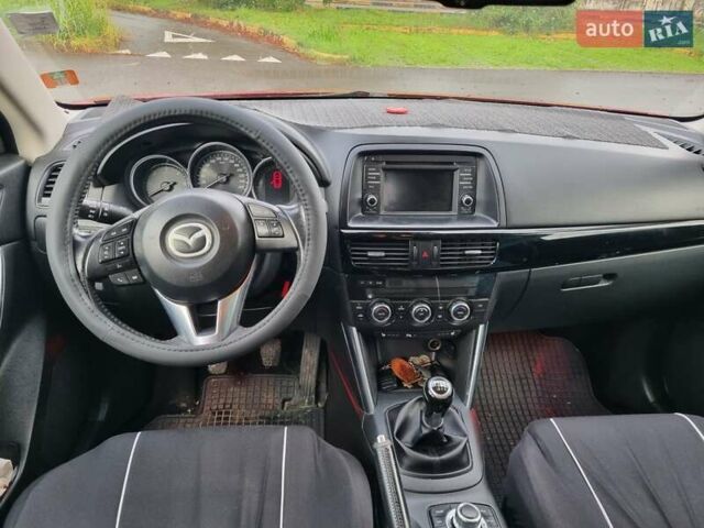 Красный Мазда СХ-5, объемом двигателя 2.19 л и пробегом 268 тыс. км за 11000 $, фото 5 на Automoto.ua