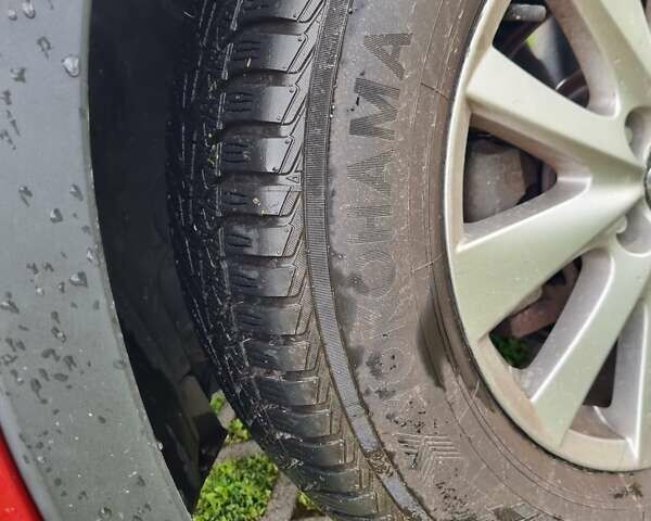 Красный Мазда СХ-5, объемом двигателя 2.19 л и пробегом 268 тыс. км за 11000 $, фото 3 на Automoto.ua