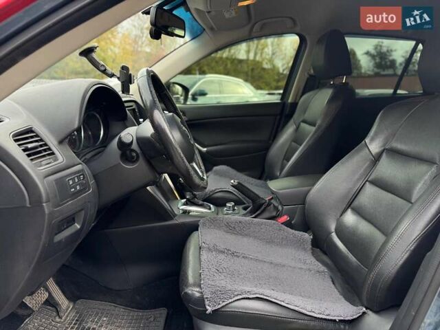 Красный Мазда СХ-5, объемом двигателя 2.2 л и пробегом 185 тыс. км за 16490 $, фото 18 на Automoto.ua