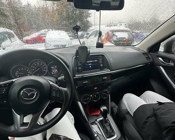 Червоний Мазда СХ-5, об'ємом двигуна 2 л та пробігом 211 тис. км за 13000 $, фото 3 на Automoto.ua
