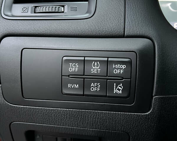 Красный Мазда СХ-5, объемом двигателя 2.2 л и пробегом 240 тыс. км за 13500 $, фото 19 на Automoto.ua