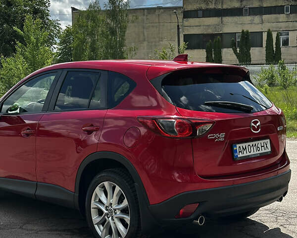 Красный Мазда СХ-5, объемом двигателя 2.2 л и пробегом 190 тыс. км за 14000 $, фото 9 на Automoto.ua