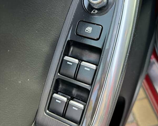 Красный Мазда СХ-5, объемом двигателя 2.19 л и пробегом 120 тыс. км за 16500 $, фото 17 на Automoto.ua