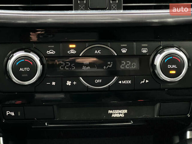 Красный Мазда СХ-5, объемом двигателя 2.2 л и пробегом 171 тыс. км за 13999 $, фото 15 на Automoto.ua