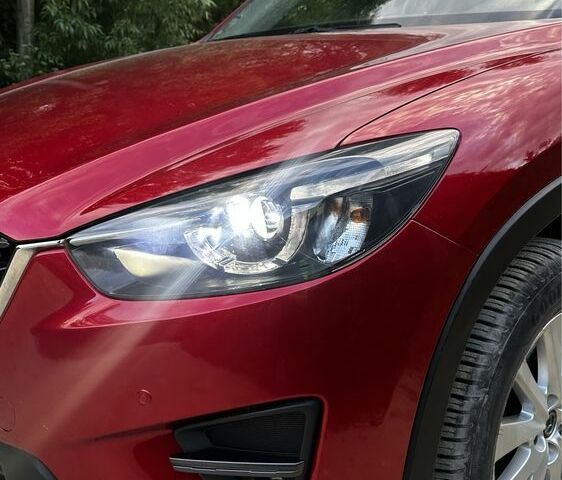 Красный Мазда СХ-5, объемом двигателя 2.2 л и пробегом 180 тыс. км за 16000 $, фото 1 на Automoto.ua