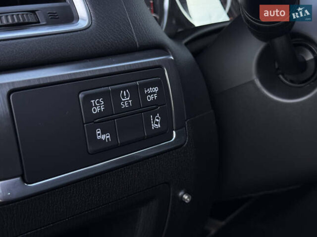 Красный Мазда СХ-5, объемом двигателя 2.2 л и пробегом 199 тыс. км за 16300 $, фото 43 на Automoto.ua