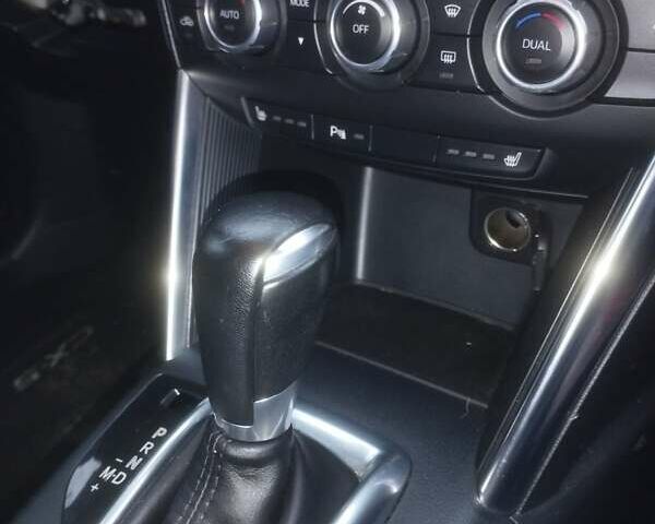 Красный Мазда СХ-5, объемом двигателя 2.2 л и пробегом 138 тыс. км за 15300 $, фото 8 на Automoto.ua