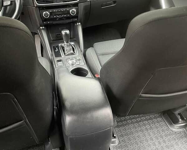 Красный Мазда СХ-5, объемом двигателя 2.2 л и пробегом 195 тыс. км за 16500 $, фото 18 на Automoto.ua