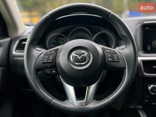 Красный Мазда СХ-5, объемом двигателя 2.2 л и пробегом 171 тыс. км за 13999 $, фото 9 на Automoto.ua