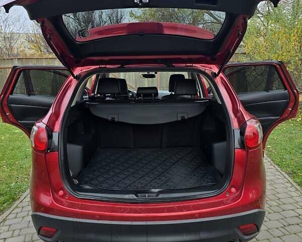 Красный Мазда СХ-5, объемом двигателя 2.49 л и пробегом 144 тыс. км за 16500 $, фото 4 на Automoto.ua