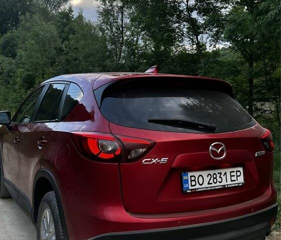 Красный Мазда СХ-5, объемом двигателя 2.2 л и пробегом 180 тыс. км за 16000 $, фото 3 на Automoto.ua