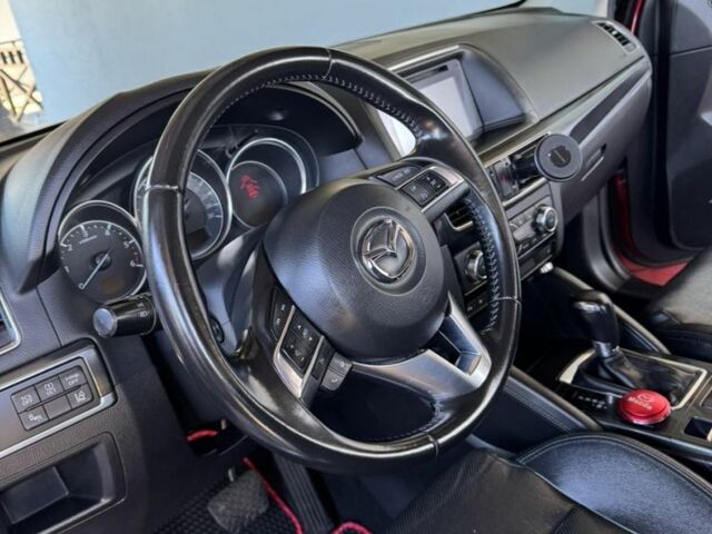 Красный Мазда СХ-5, объемом двигателя 2.2 л и пробегом 206 тыс. км за 15800 $, фото 5 на Automoto.ua