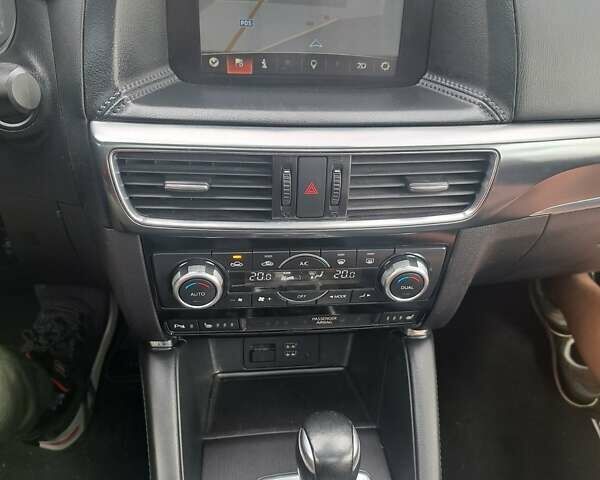 Красный Мазда СХ-5, объемом двигателя 2.2 л и пробегом 231 тыс. км за 16000 $, фото 25 на Automoto.ua