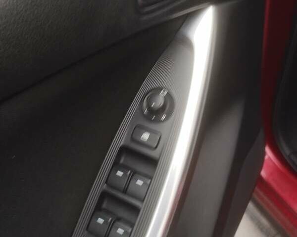 Красный Мазда СХ-5, объемом двигателя 2.2 л и пробегом 138 тыс. км за 15300 $, фото 10 на Automoto.ua