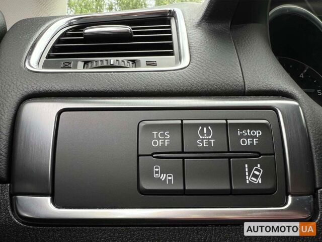 Красный Мазда СХ-5, объемом двигателя 2.2 л и пробегом 169 тыс. км за 17700 $, фото 17 на Automoto.ua