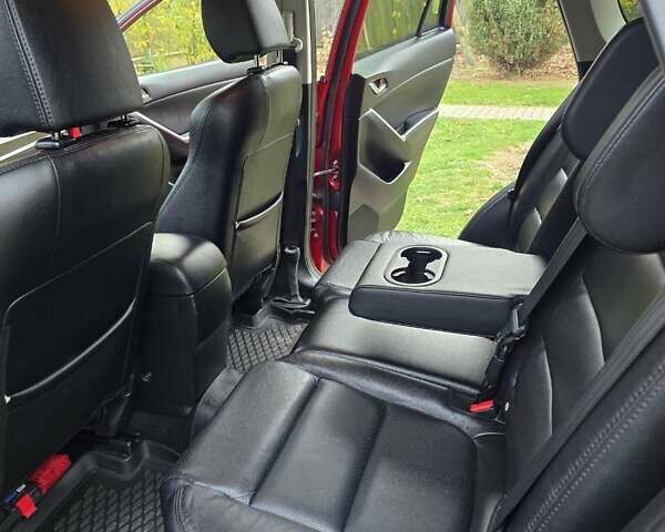 Красный Мазда СХ-5, объемом двигателя 2.49 л и пробегом 144 тыс. км за 16500 $, фото 15 на Automoto.ua