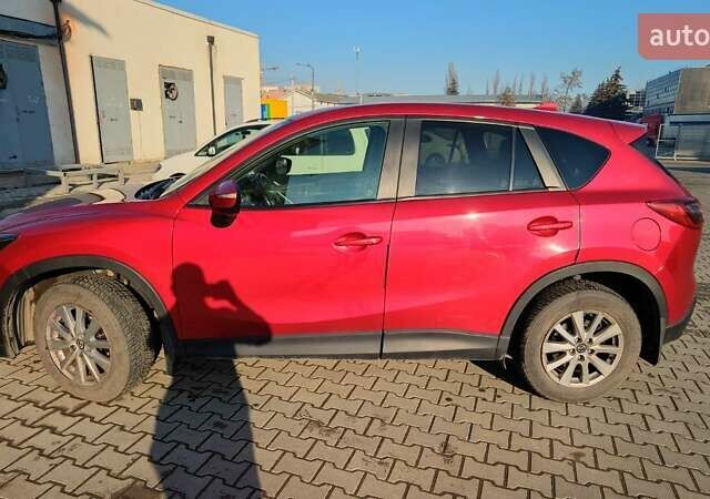 Красный Мазда СХ-5, объемом двигателя 2.49 л и пробегом 228 тыс. км за 16200 $, фото 2 на Automoto.ua