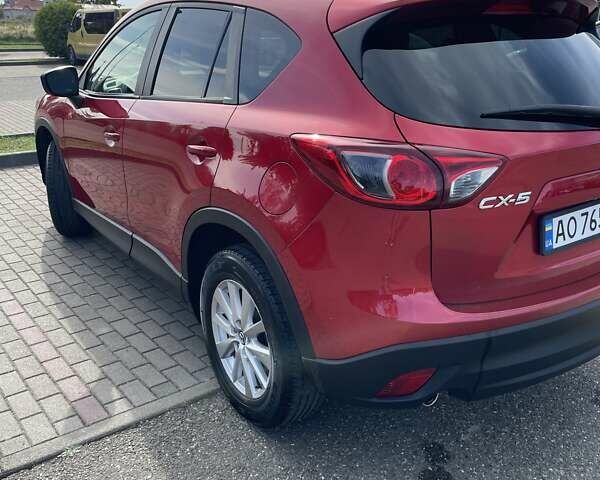 Красный Мазда СХ-5, объемом двигателя 2.49 л и пробегом 135 тыс. км за 16000 $, фото 5 на Automoto.ua