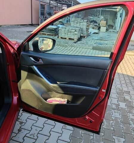 Красный Мазда СХ-5, объемом двигателя 2.49 л и пробегом 228 тыс. км за 16200 $, фото 16 на Automoto.ua