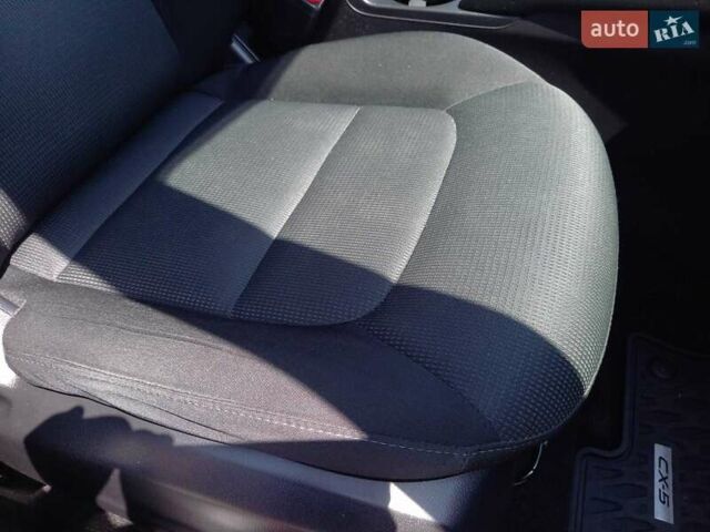 Мазда СХ-5 2017 в Черкассах на Automoto.ua Красный Мазда СХ-5, объемом двигателя 2.2 л и пробегом 63 тыс. км за 26000 $, фото 21 на Automoto.ua