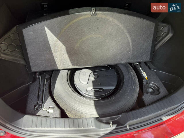 Красный Мазда СХ-5, объемом двигателя 2.2 л и пробегом 141 тыс. км за 22000 $, фото 10 на Automoto.ua