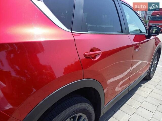 Мазда СХ-5 2017 в Черкассах на Automoto.ua Красный Мазда СХ-5, объемом двигателя 2.2 л и пробегом 63 тыс. км за 26000 $, фото 10 на Automoto.ua