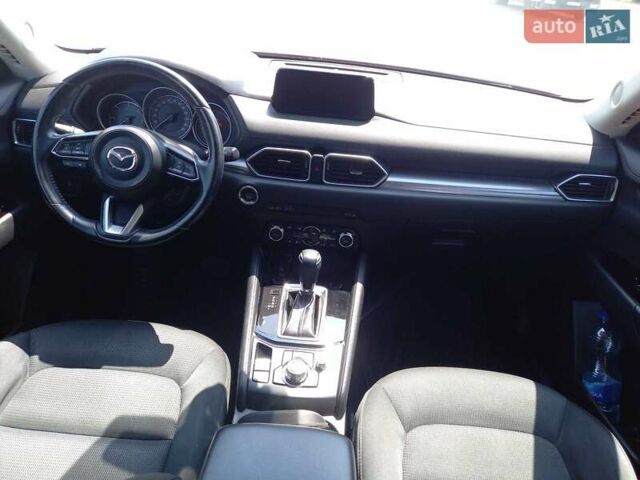 Мазда СХ-5 2017 в Черкассах на Automoto.ua Красный Мазда СХ-5, объемом двигателя 2.2 л и пробегом 63 тыс. км за 26000 $, фото 18 на Automoto.ua