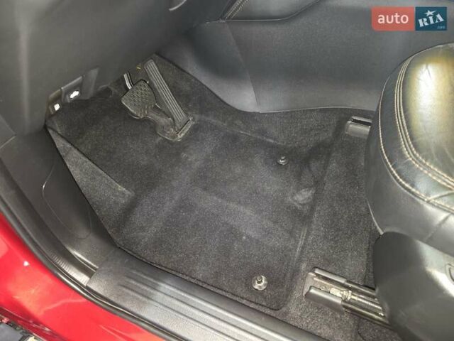 Красный Мазда СХ-5, объемом двигателя 2.49 л и пробегом 62 тыс. км за 19900 $, фото 28 на Automoto.ua