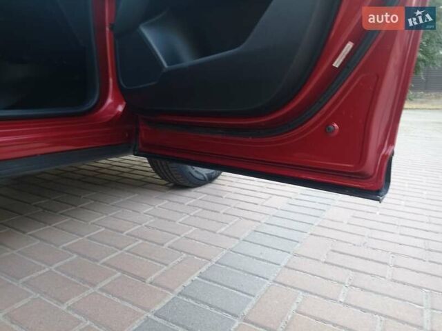 Красный Мазда СХ-5, объемом двигателя 2.49 л и пробегом 142 тыс. км за 18500 $, фото 24 на Automoto.ua