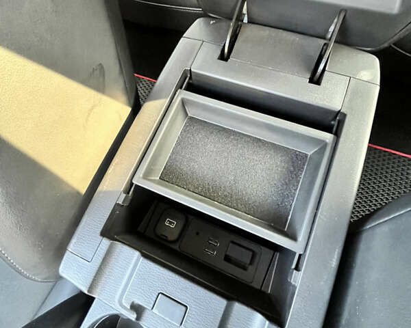 Красный Мазда СХ-5, объемом двигателя 2.5 л и пробегом 101 тыс. км за 19500 $, фото 36 на Automoto.ua